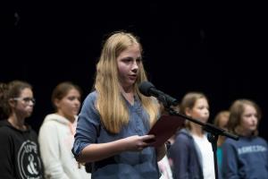 017Predstavitev knjige M Vilhar Foto atelje Postojna